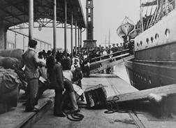 Inmigrantes en el Puerto de Bs